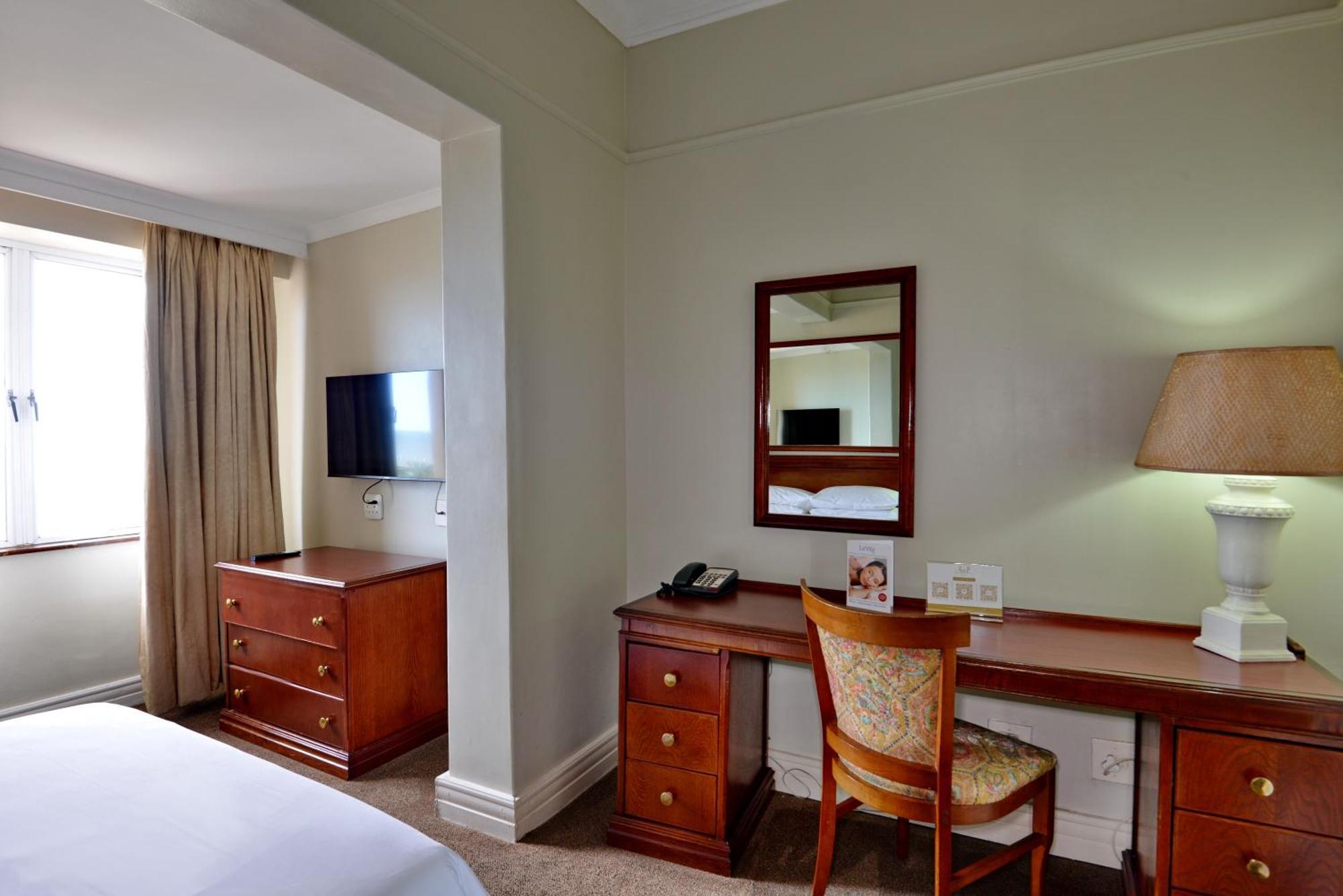 The Balmoral - Halaal Hotel Durban Exterior photo